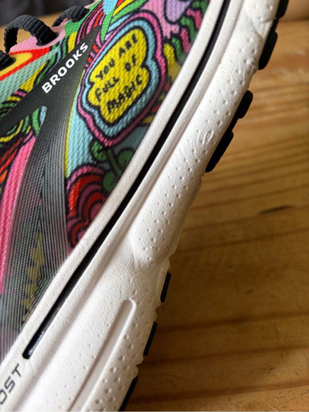 Brooks Ghost 15 Shoes Womens 7.5 Wednesday Holmes Pride Limited Edition - Picture 9 of 16